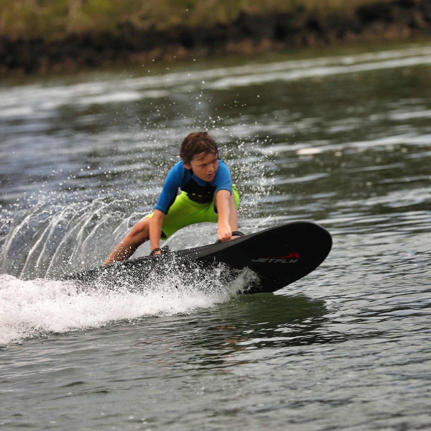 Havospark JF02 – 68 km/h High-Performance TORAY Carbon Fiber E-Surfboard for Racing and Rental Applications - Image 7