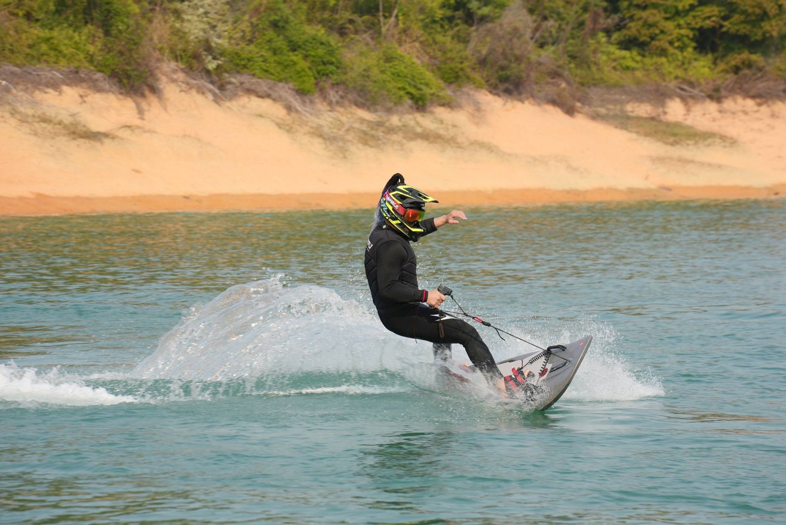 Havospark JF04 Electric Surfboard – 10kW, 50km/h | Affordable Model for Beginners - Image 8